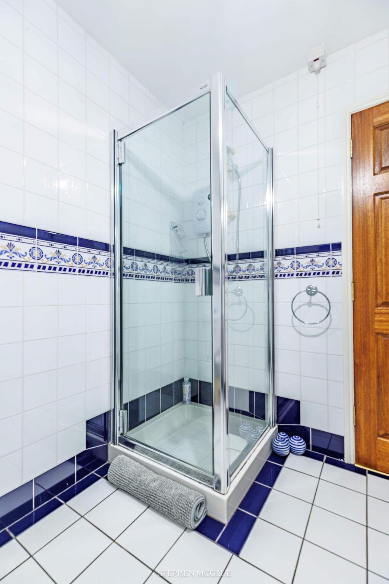 Dunleath House Hotel Даунпатрик Екстериор снимка