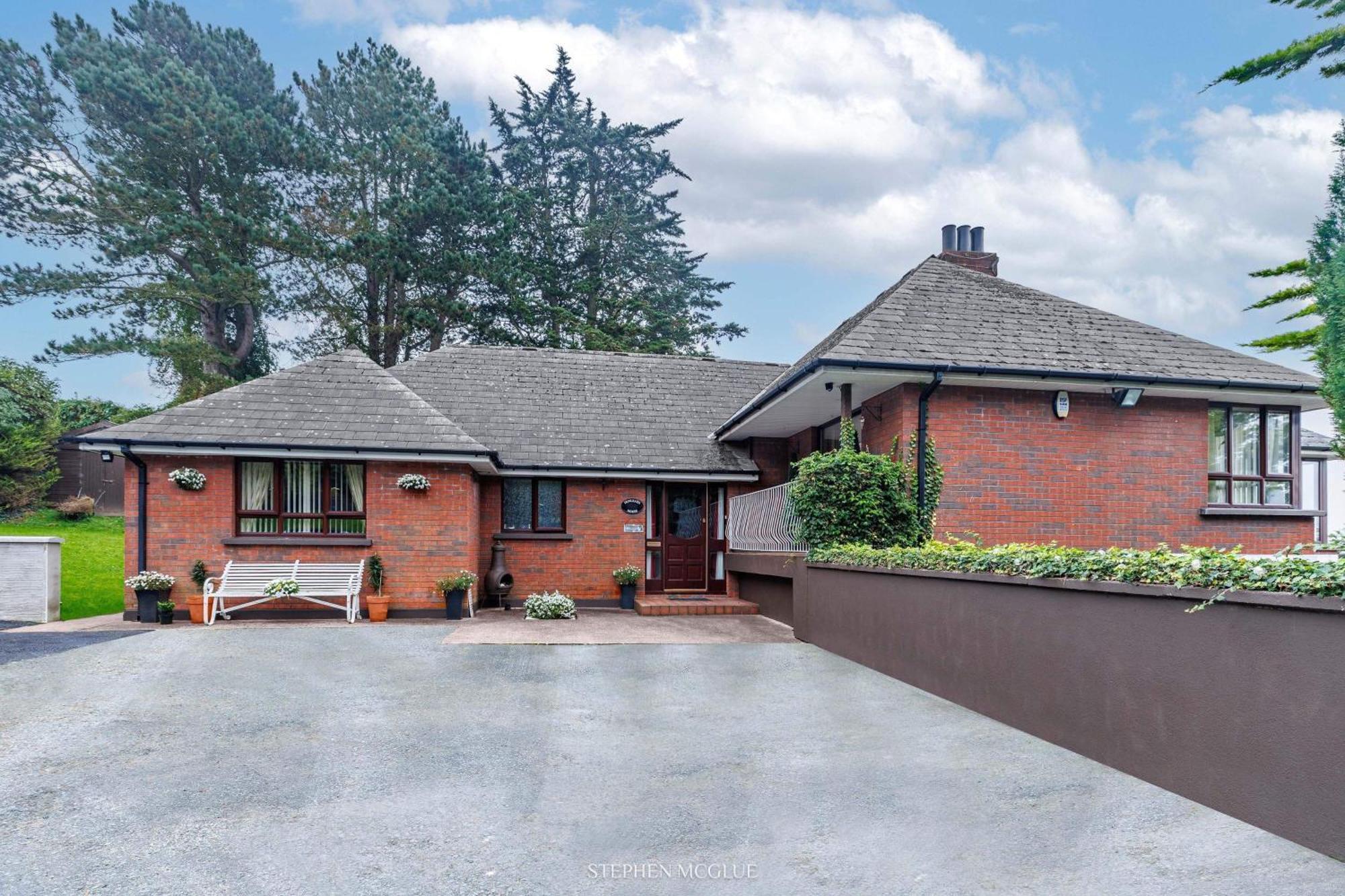 Dunleath House Hotel Даунпатрик Екстериор снимка